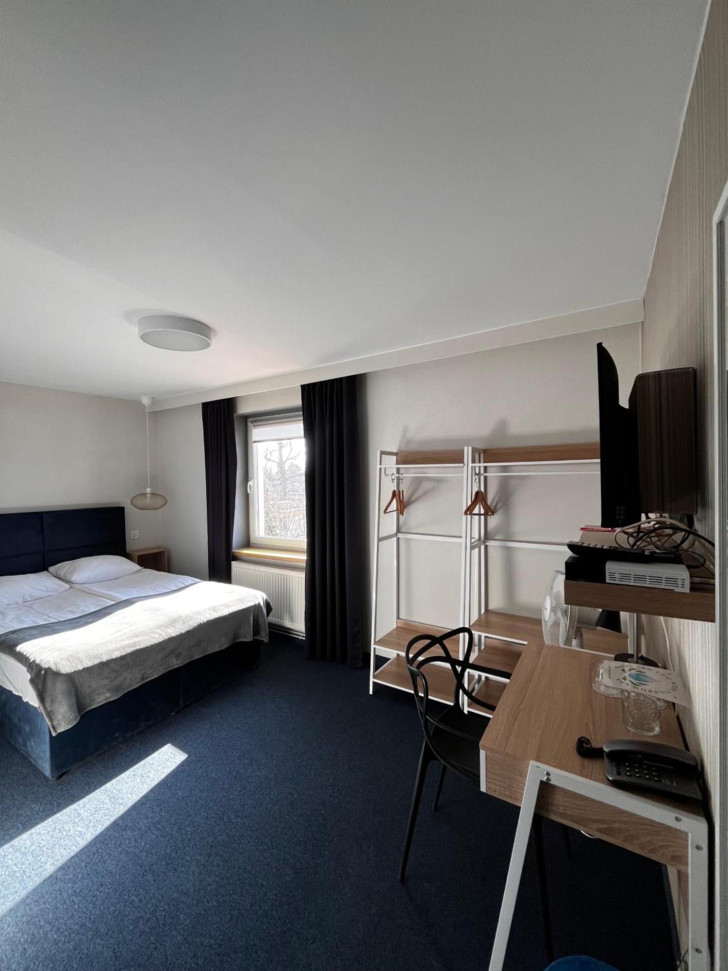 Hotel Marta 와와 외부 사진