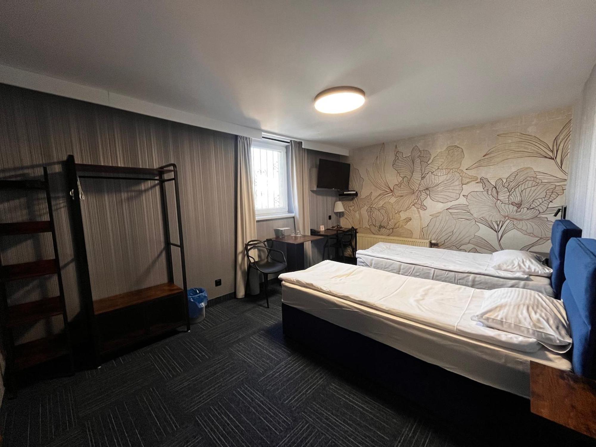 Hotel Marta 와와 외부 사진
