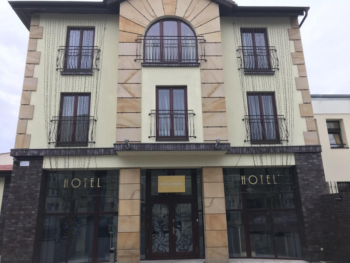 Hotel Marta 와와 외부 사진